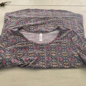 Lularoe top